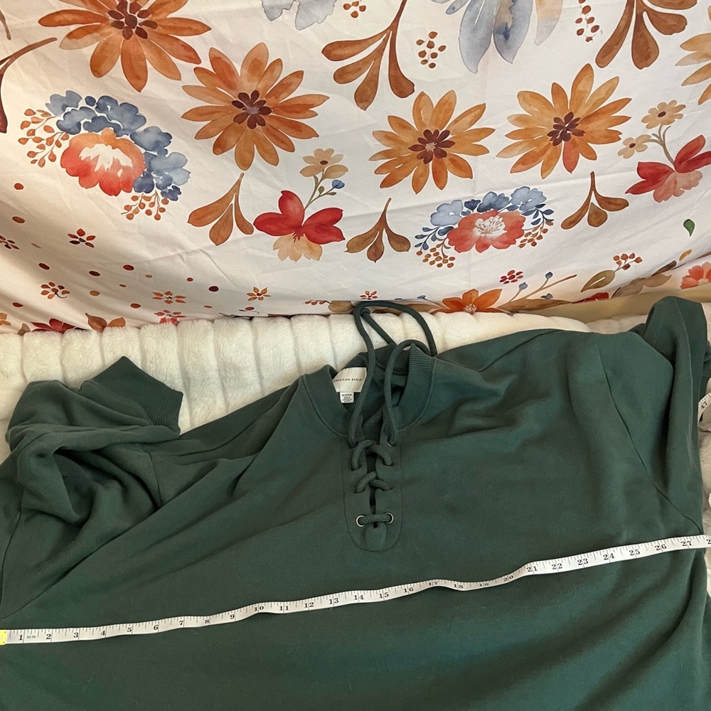 American Eagle Women XL Oversize Dark Hunter Green LaceUp Cozy Travel Sweatshirt - Picture 5 of 8